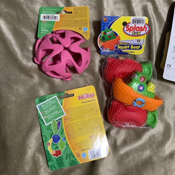 🆕 BABYSHOWER BUNDLE- All items are New and Tagged - Picture 4 of 14